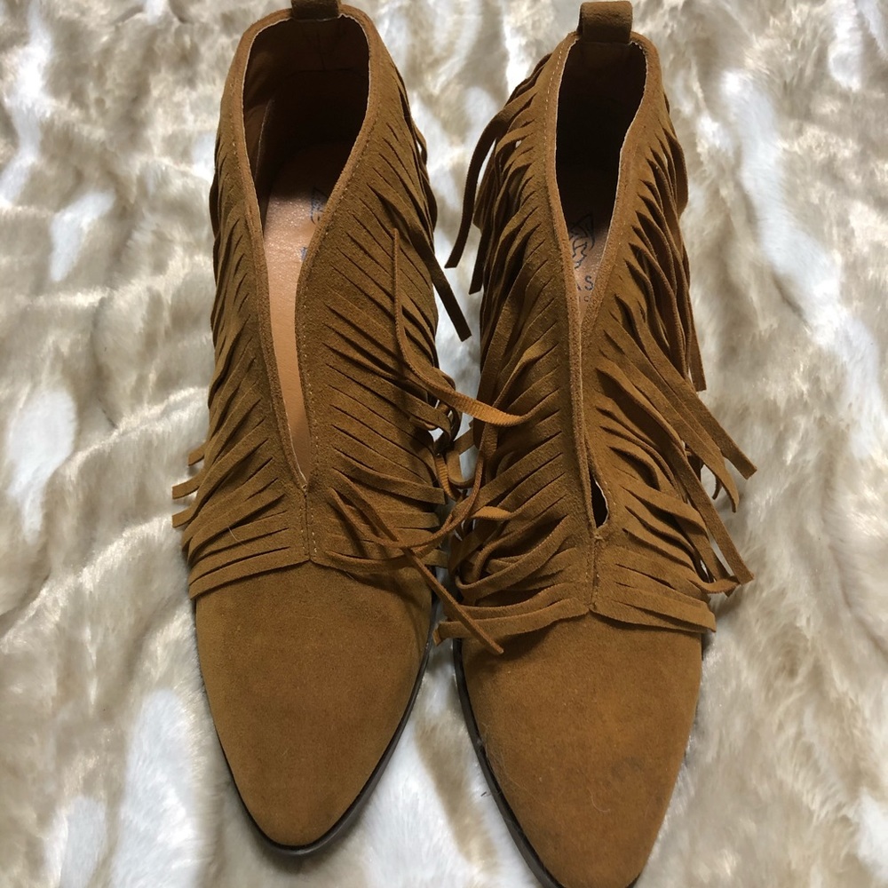 Heeled Fringe booties
